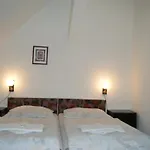 Hotel Parkan 3*