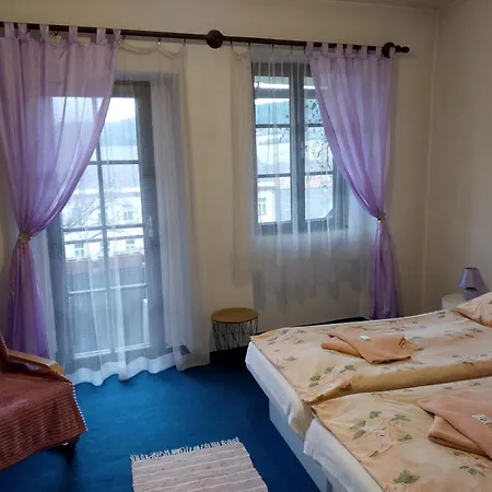 帕尔坎酒店 普拉查蒂斯